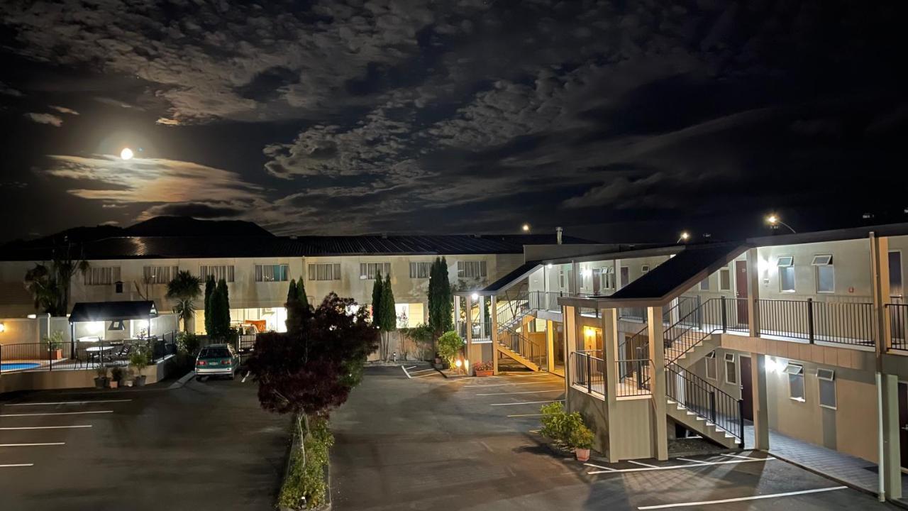 Chantillys Motor Lodge Tauposee Exterior foto