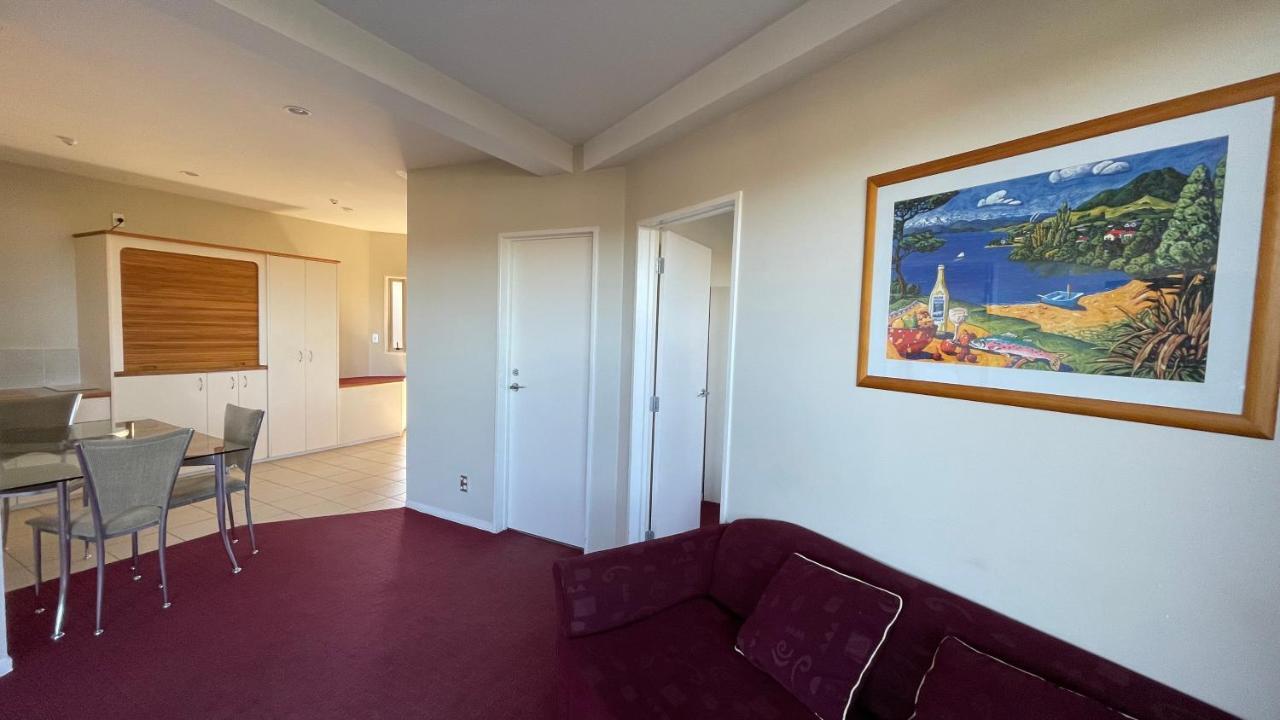 Chantillys Motor Lodge Tauposee Exterior foto
