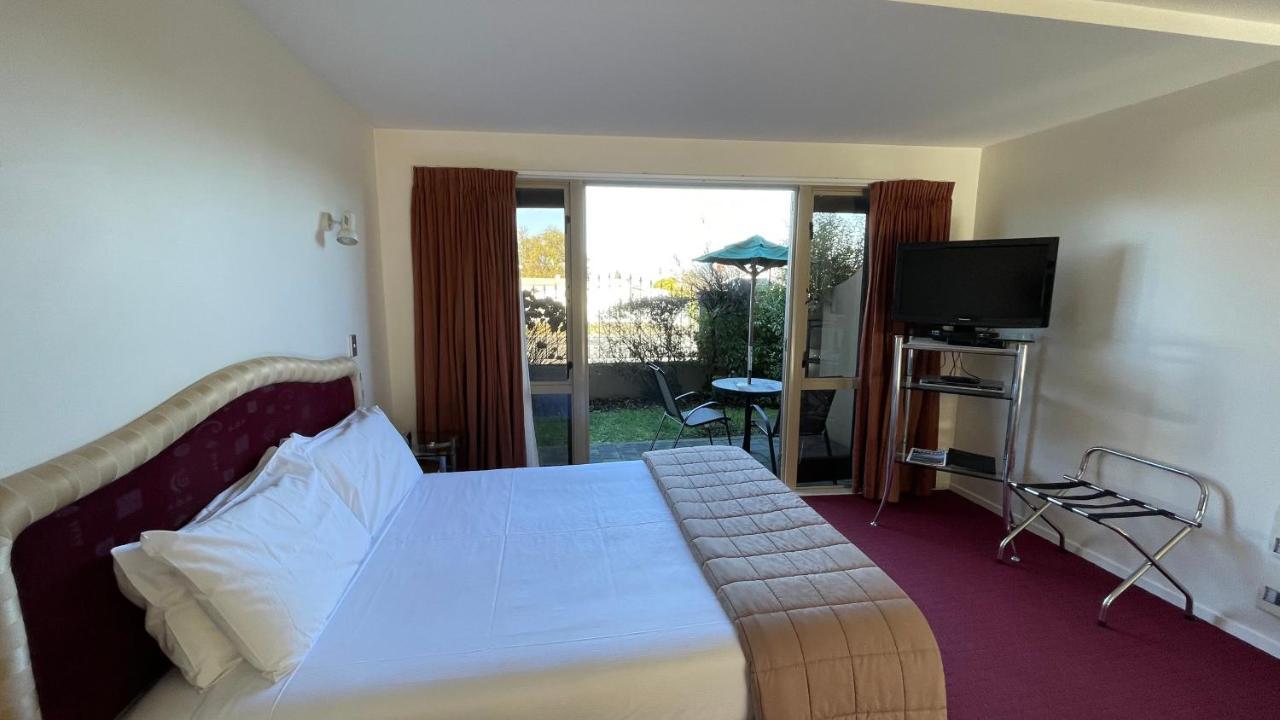 Chantillys Motor Lodge Tauposee Exterior foto