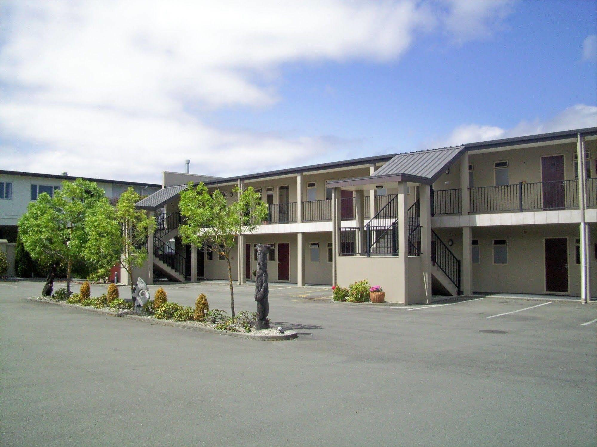 Chantillys Motor Lodge Tauposee Exterior foto